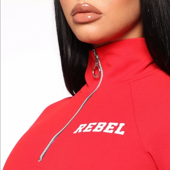 Dress - Picture 2 of 3